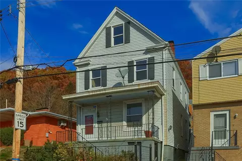 828 Ridge Ave, Mckees Rocks, PA 15136