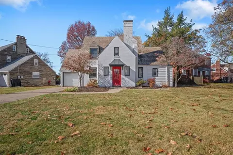 116 Crestview Dr, Pittsburgh, PA 15236