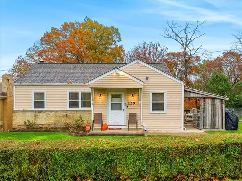 129 Small St, Pittsburgh, PA 15220