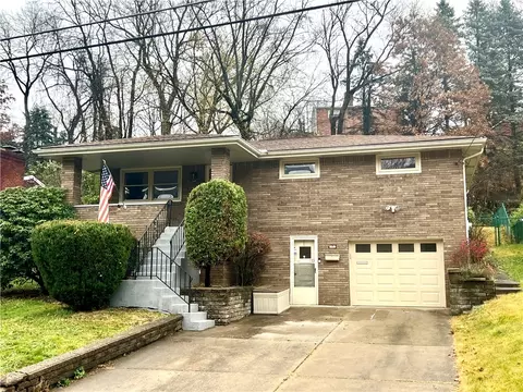4649 Bowes Ave, West Mifflin, PA 15122