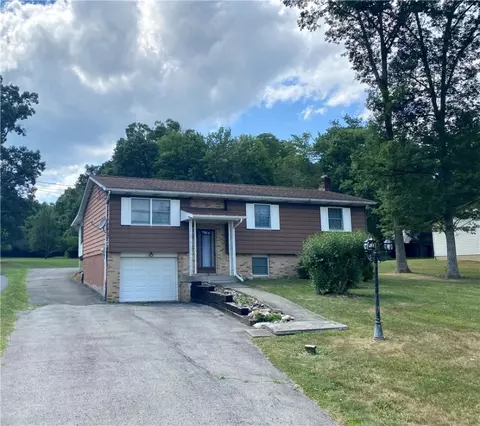 191 Lairds Crossing Rd, Worthington, PA 16262