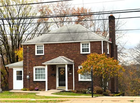 4040 Greensburg Pike, Pittsburgh, PA 15221