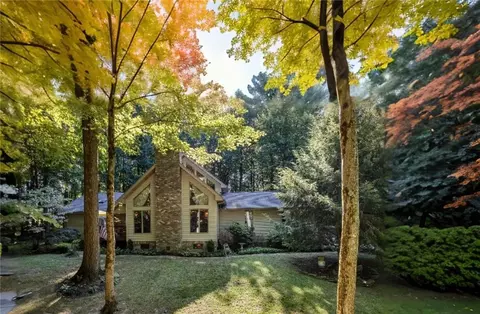 257 Brewer Rd, Saxonburg, PA 16056
