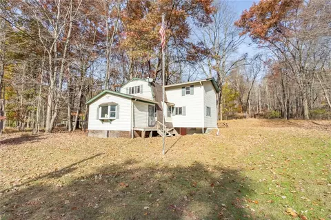 1603 Rockland Station Rd, Kennerdell, PA 16374