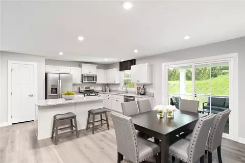 106 Olivia Dr, Monaca, PA 15061 photo 7