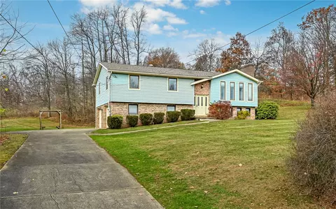 220 Silverdale Dr, Baden, PA 15005
