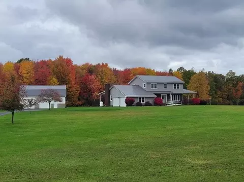 1327 Bend Rd, Mercer, PA 16137
