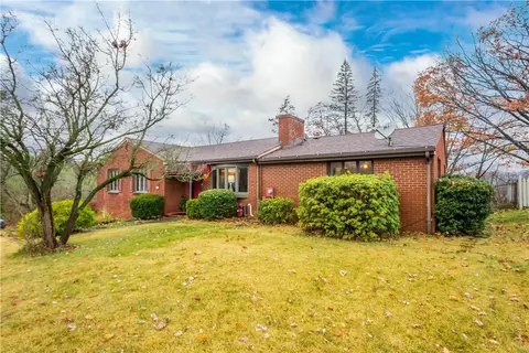 413 Dorseyville Rd, Pittsburgh, PA 15215