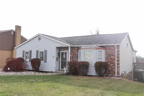 487 Jeffreys Dr, Elizabeth, PA 15037
