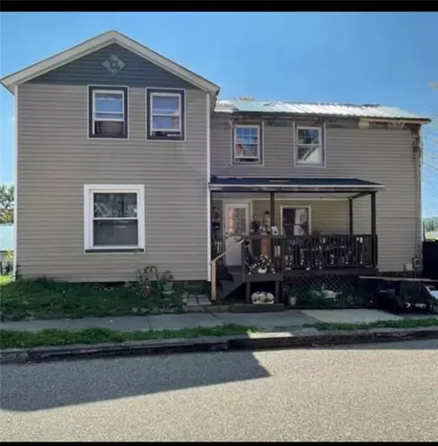 123 Brook St, Titusville, PA 16354