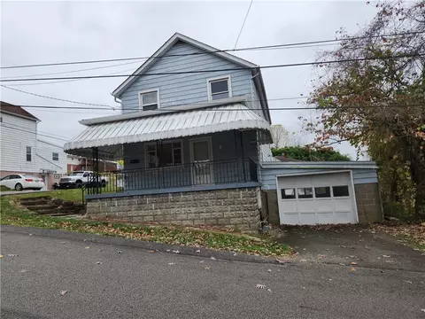 15 Columbus St, Belle Vernon, PA 15012