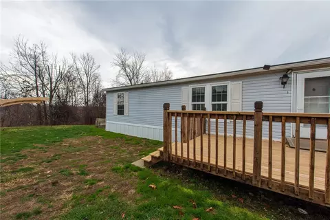 227 Willie Ln, Export, PA 15632 photo 5