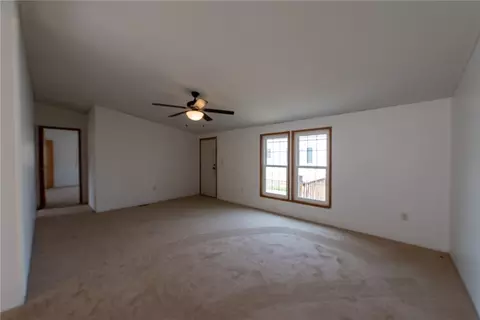 227 Willie Ln, Export, PA 15632 photo 9