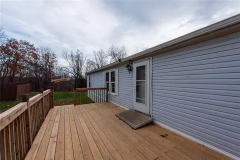 227 Willie Ln, Export, PA 15632 photo 6