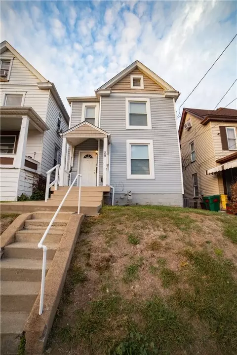 59 Seminole Ave, Washington, PA 15301