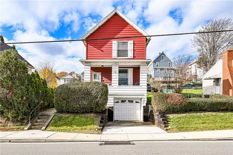 225 S 4th St, Youngwood, PA 15697