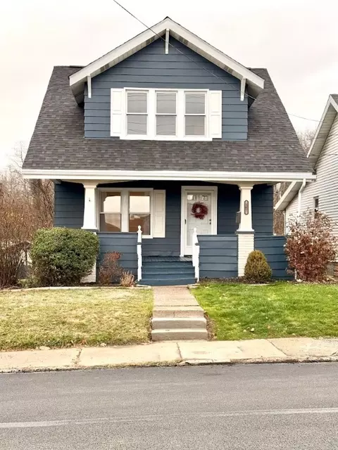 167 Oak Spring Rd, Canonsburg, PA 15317