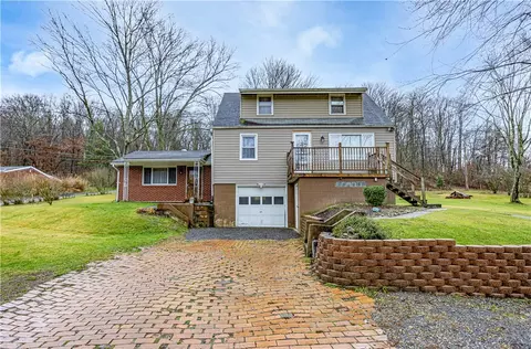 274 Heather Ln, Natrona Heights, PA 15065