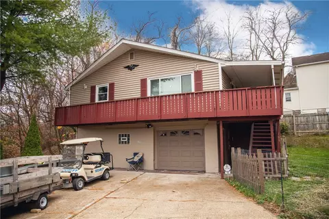 106 Morton St, New Eagle, PA 15067
