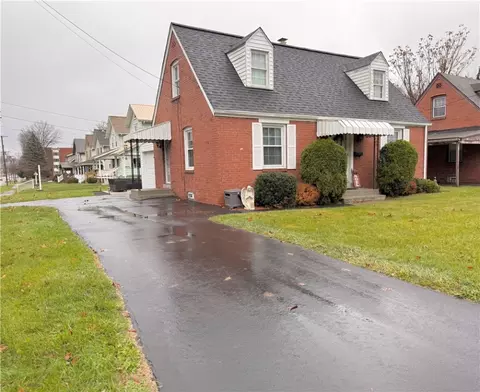 808 Locust St, New Castle, PA 16101