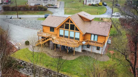 1250 Center St, White Oak, PA 15131