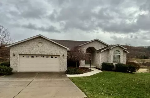 1016 Innisbrook Dr, Greensburg, PA 15601