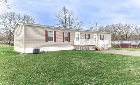 3601 Darlington Rd, Darlington, PA 16115