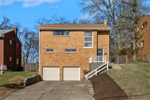 32 Julian Dr, Pittsburgh, PA 15235