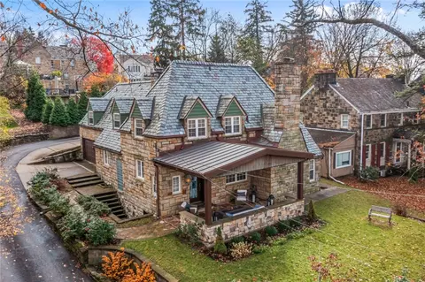 1361 Washington Rd, Pittsburgh, PA 15228