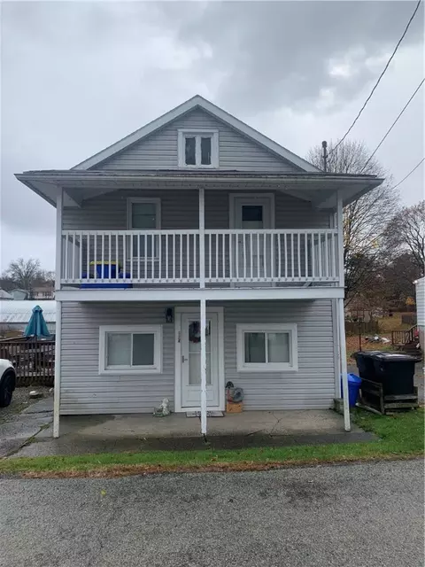 105 Ray St, Apollo, PA 15613