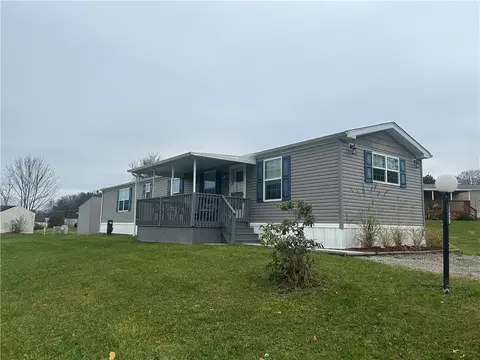 108 Terra Dr, Valencia, PA 16059