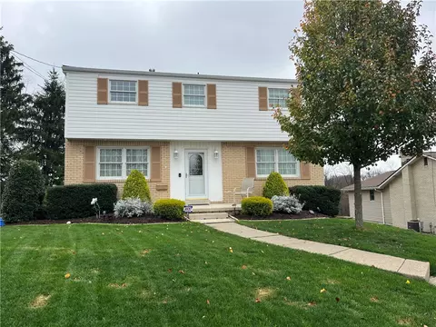 451 Niagara Dr, North Huntingdon, PA 15642