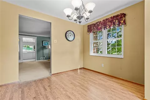 Dining - 1365 Venetia Rd, Eighty Four, PA 15330 photo 1 of 1