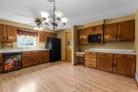 Kitchen - 1365 Venetia Rd, Eighty Four, PA 15330 photo 1 of 4
