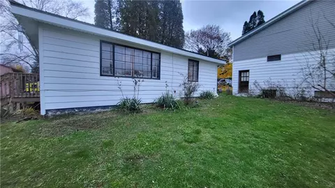 391 Mercer Rd, Greenville, PA 16125