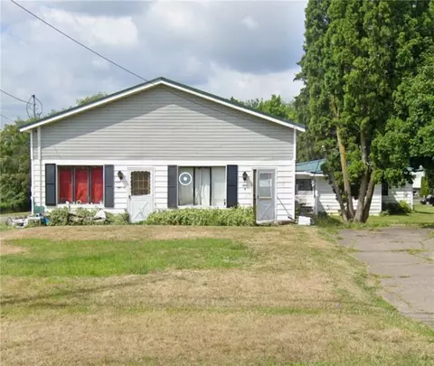 393 Mercer Rd, Greenville, PA 16125