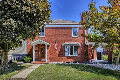 808 St Clair St, Latrobe, PA 15650