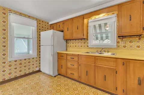 175 Wayne St, Beaver, PA 15009 photo 9