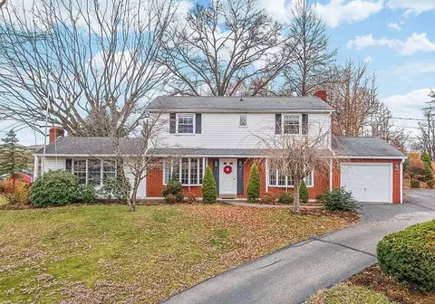 670 First St, Irwin, PA 15642