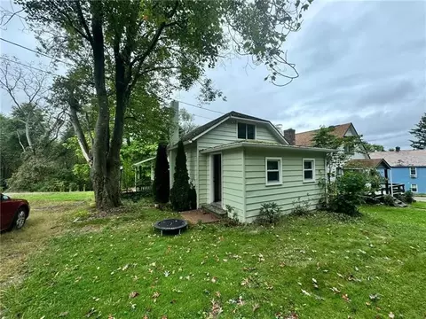 117 Geibel Rd, Butler, PA 16002