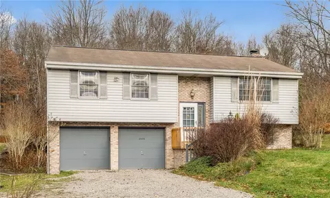 2579 Elgro Rd, Gibsonia, PA 15044