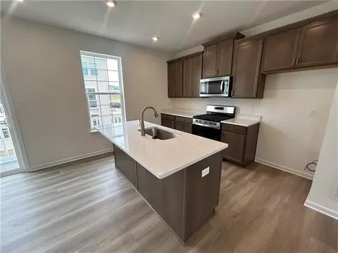 118 Affinity Dr, Harmony, PA 16037 photo 4