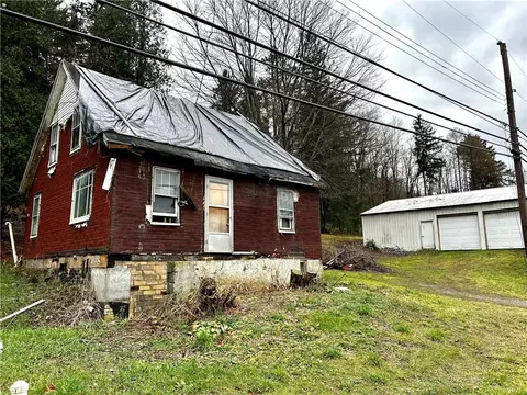 12972 Route 286 Hwy, Commodore, PA 15729