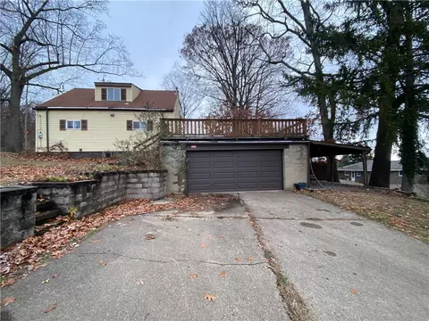 1200 Duquesne Aly, South Heights, PA 15081