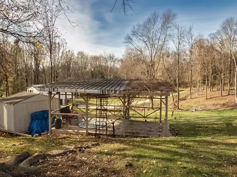 Exterior - 514 Reuschell Dr, Apollo, PA 15613 photo 14 of 14