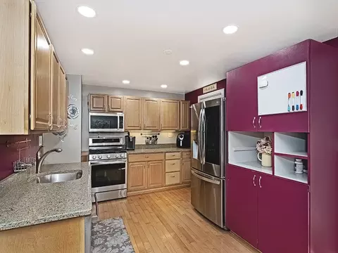 Kitchen - 514 Reuschell Dr, Apollo, PA 15613 photo 2 of 4