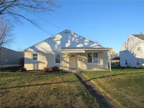 128 E 2nd Ave, Latrobe, PA 15650