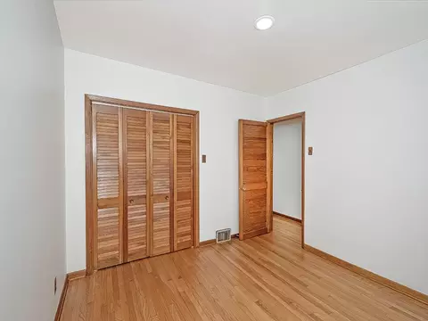 407 Walnut St, Vandergrift, PA 15690 photo 14