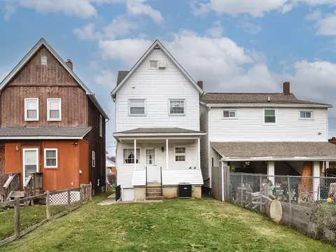 407 Walnut St, Vandergrift, PA 15690 photo 26