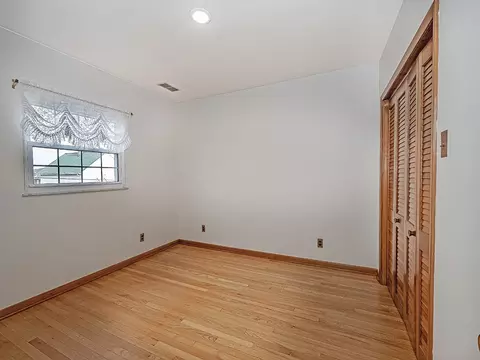 407 Walnut St, Vandergrift, PA 15690 photo 12